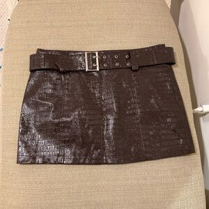 Elegant Brown Croc-Embossed Skirt